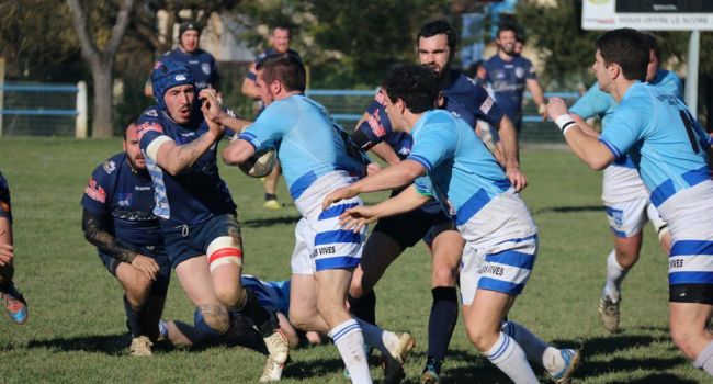 L'USL stoppée à Launaguet pour un petit point./Photo DDM.