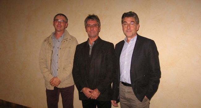 Le président Jean-Luc Dupoux (à droite) et ses vice-présidents Jean-Jacques Siméon (au centre) et Alain Fréchou (à gauche).