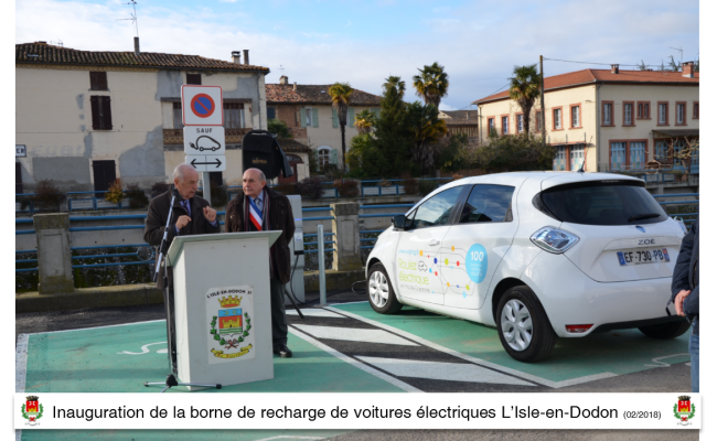 Inauguration borne de recharge de voiture électrique l'isle en dodon